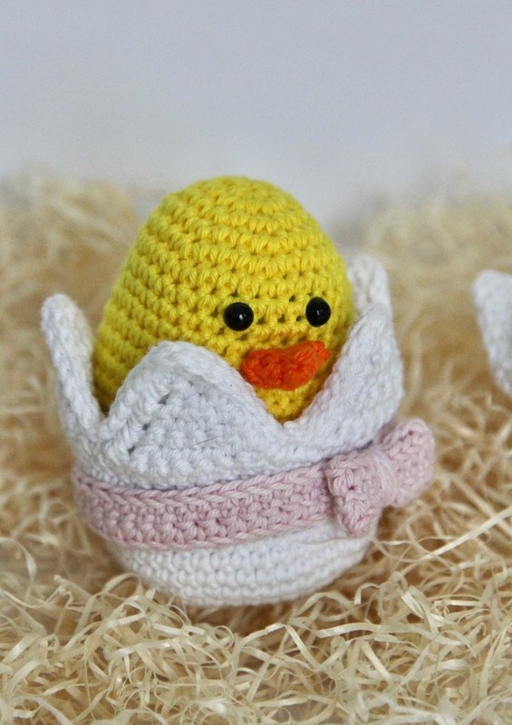 Easter chicken in eggs