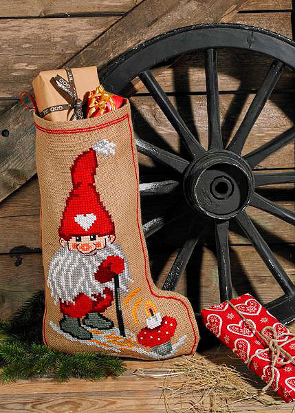 Embroidery kit Pixy & mushroom