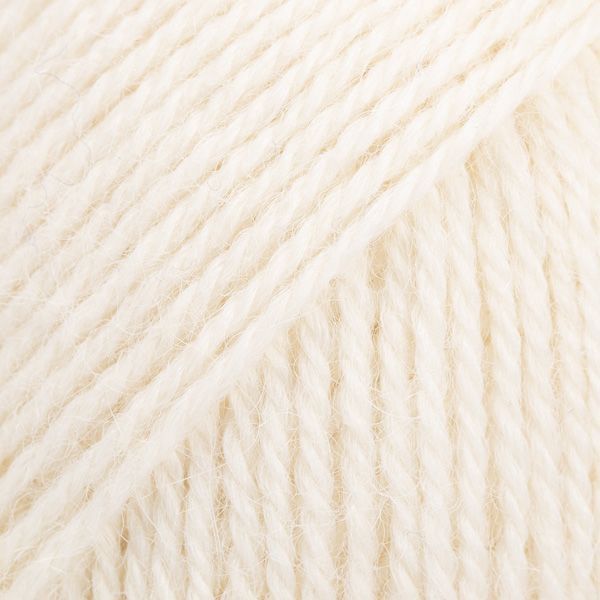 DROPS Alpaca 100 Off White (Uni Color)