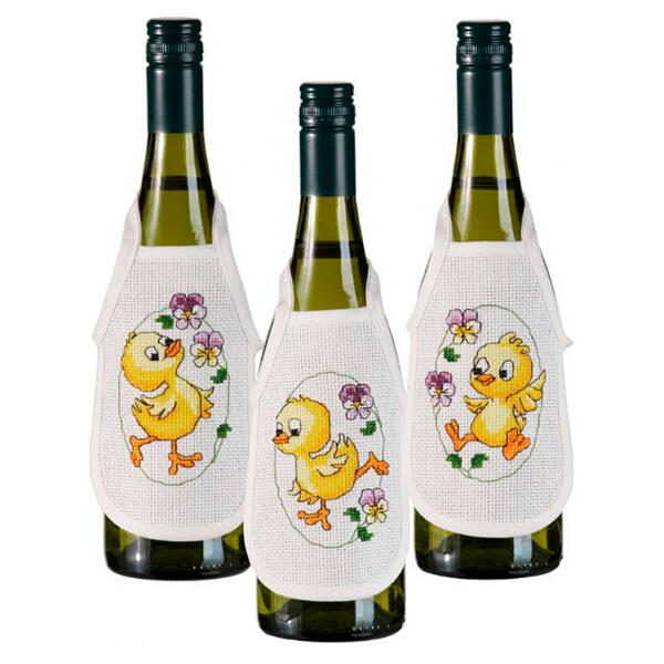 Embroidery kit Bottle aprons Chickens, 3 pcs