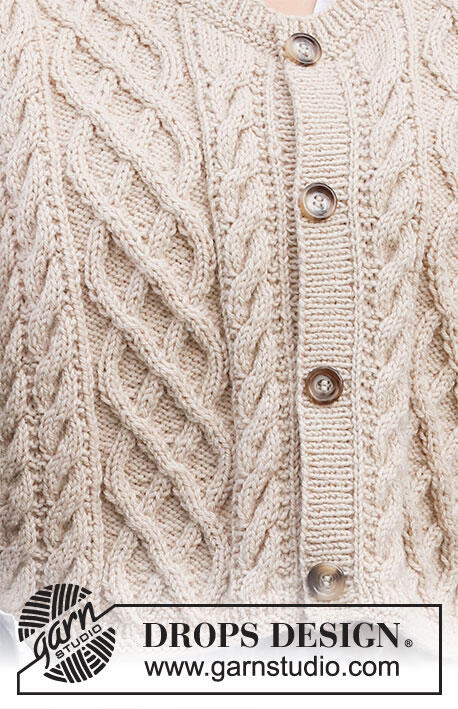 218-4 Poetry Reading by DROPS Design