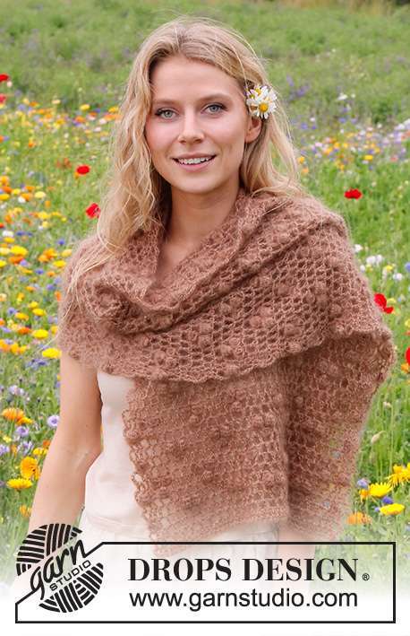 229-11 Spring's Blush by DROPS Design