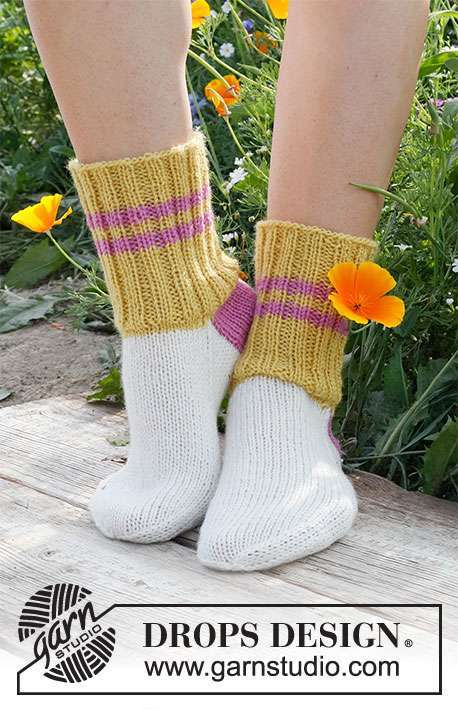 229-26 Folk Dancer by DROPS Design