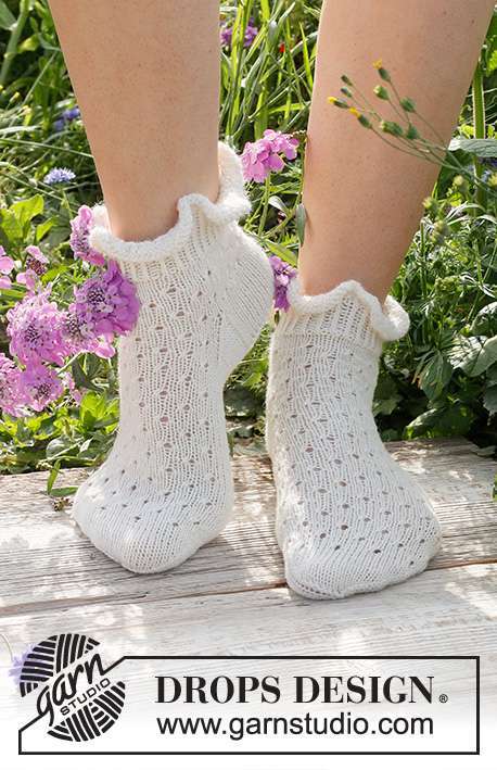 229-19 Dainty Duo by DROPS Design