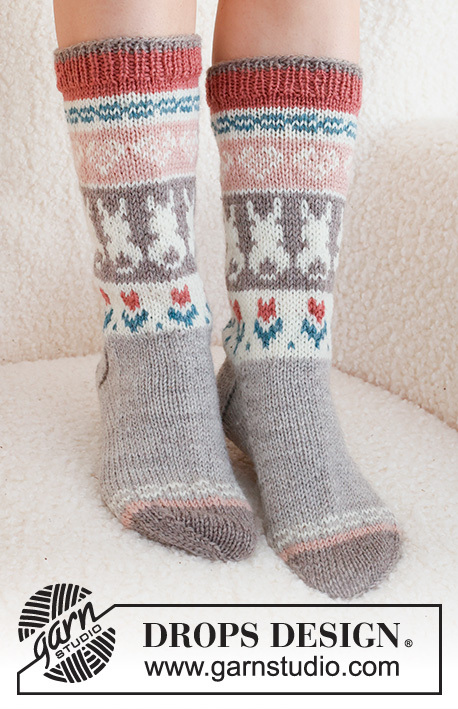 229-34 Dancing Bunny Socks by DROPS Design