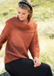 1813 - Sweater with big round neck